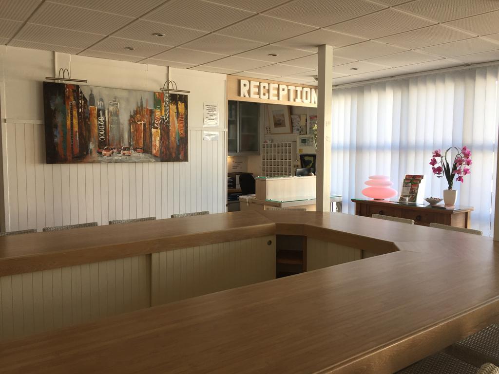 Fasthotel Toulon Кюерс Екстер'єр фото