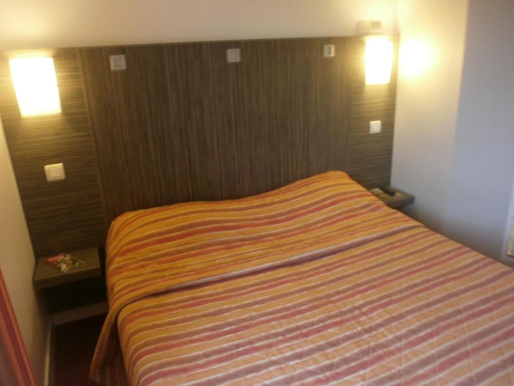 Fasthotel Toulon Кюерс Екстер'єр фото